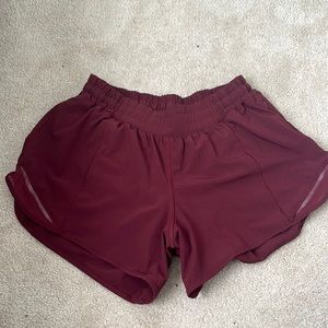 Lululemon hotty hot shorts; Size:6, Color: Maroon EXCLUSIVE COLOR!!
